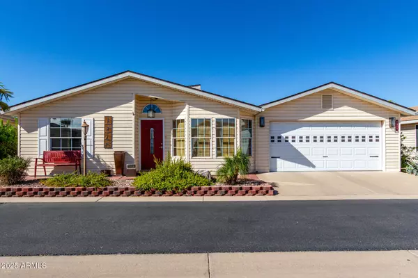 Apache Junction, AZ 85119,3301 S goldfield Road #4029