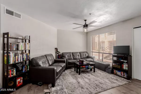 Glendale, AZ 85304,11640 N 51ST Avenue #137