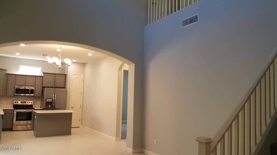 Mesa, AZ 85210,1367 S COUNTRY CLUB Drive #1114