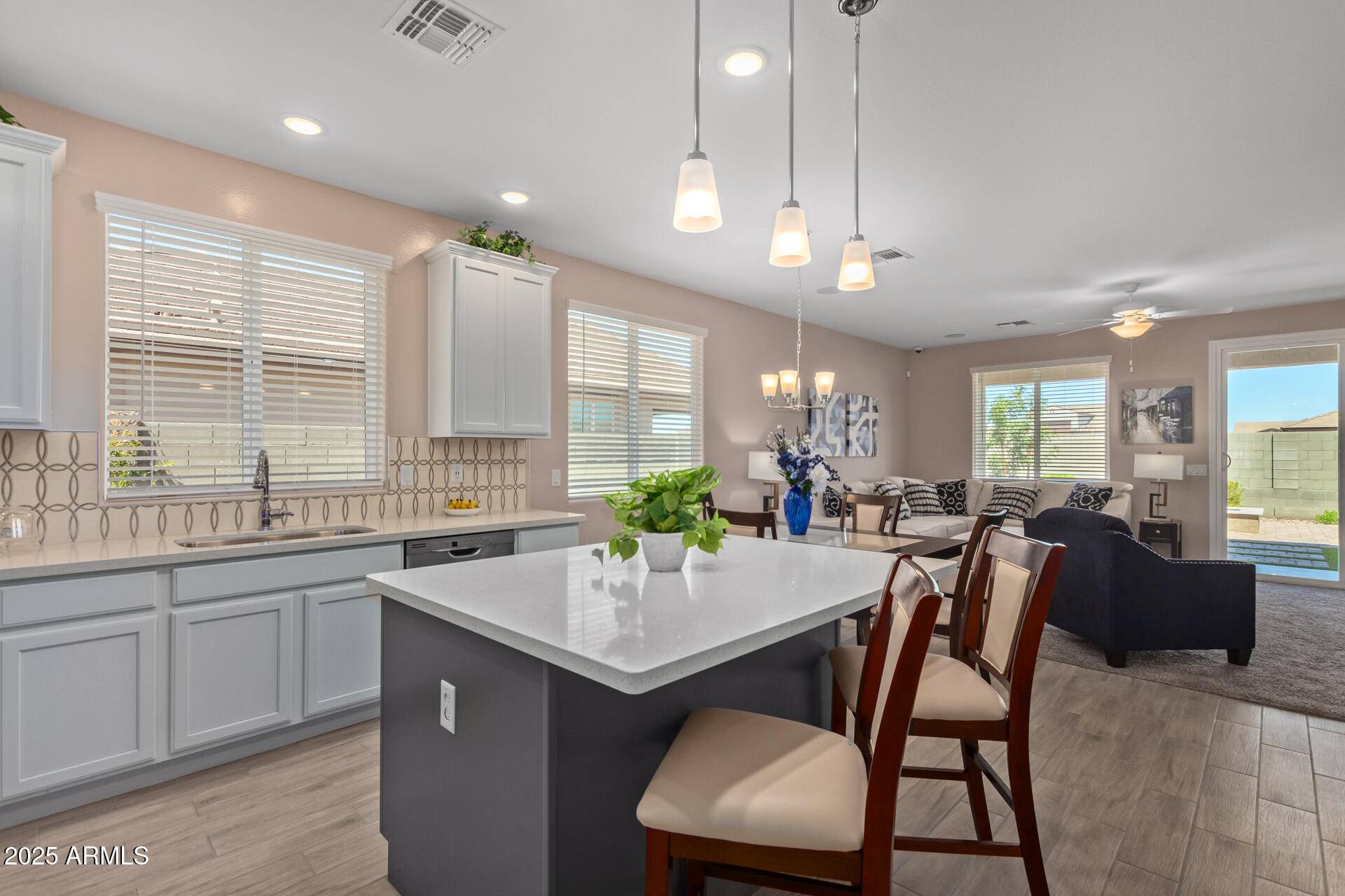 Casa Grande, AZ 85122,1184 E Ridgerock Street