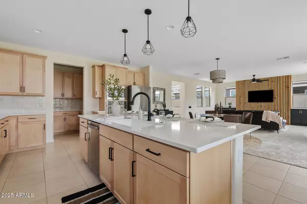 Mesa, AZ 85212,9607 E SPIRAL Avenue
