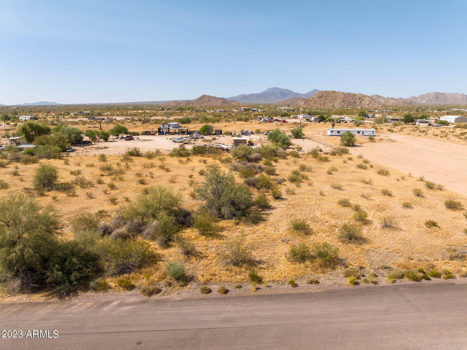 1 W Huisatch Road #-, Maricopa, AZ 85139