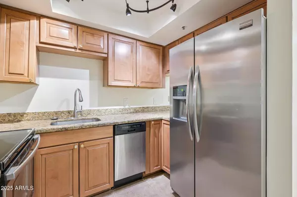 Phoenix, AZ 85020,17 E RUTH Avenue #105