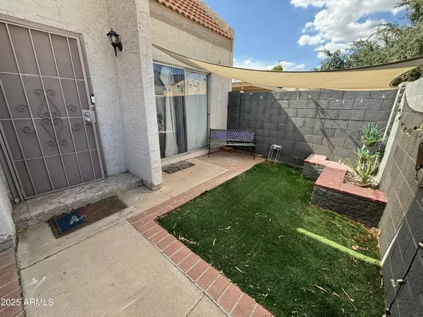 Mesa, AZ 85202,1342 W EMERALD Avenue #236