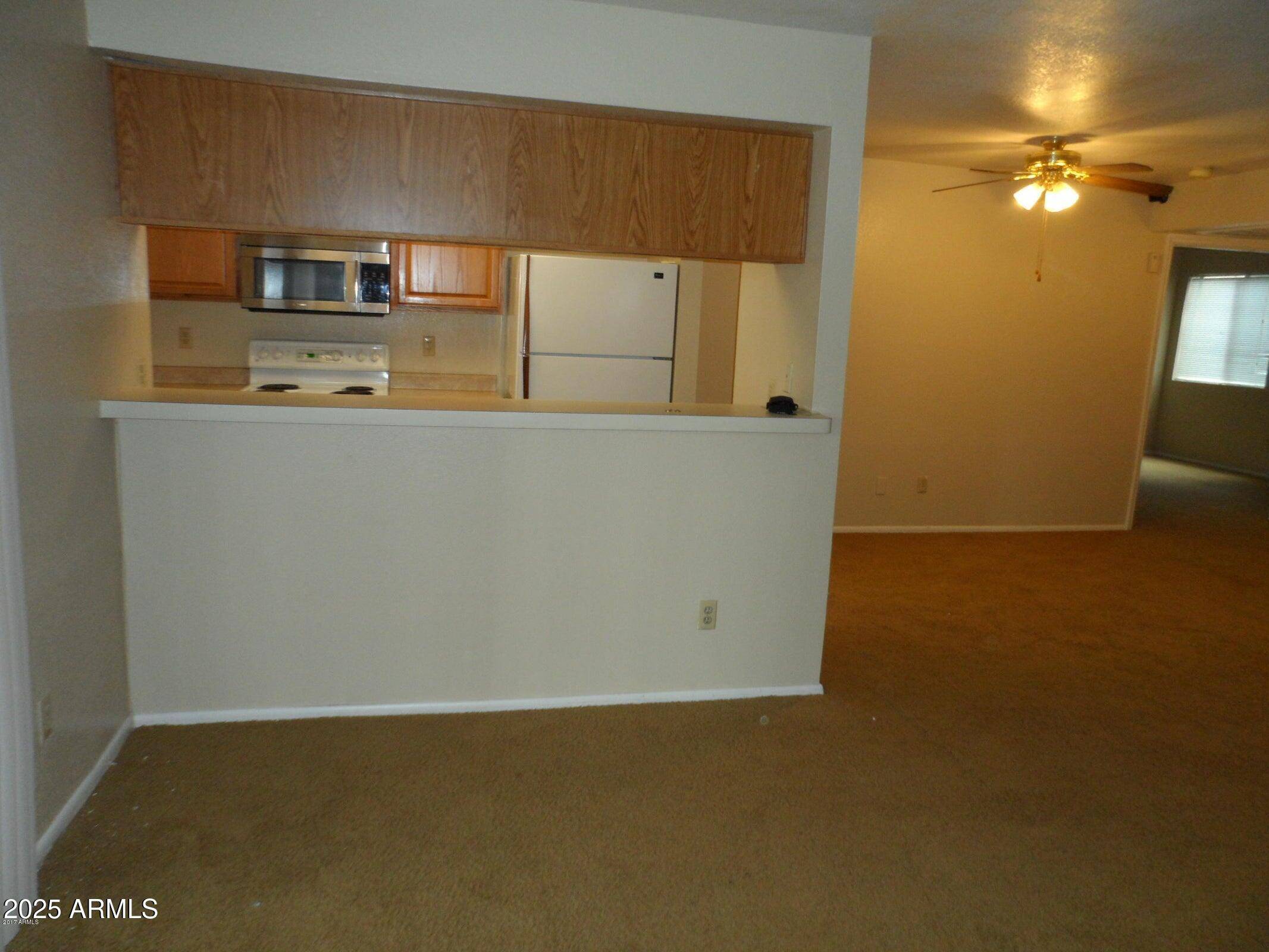 Scottsdale, AZ 85258,9340 N 92ND Street #117
