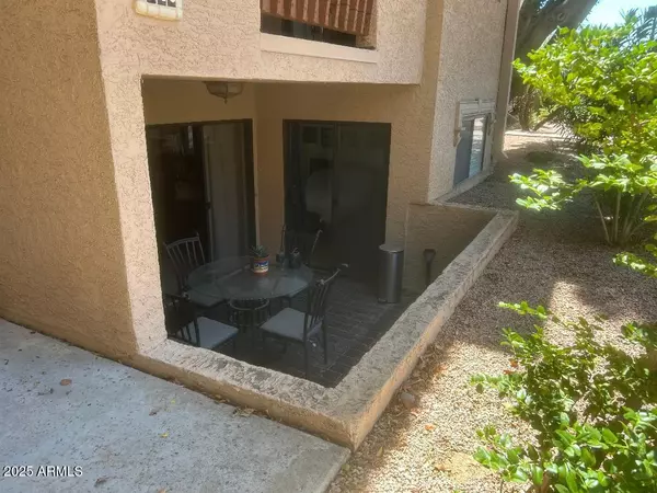 Scottsdale, AZ 85251,3031 N Civic Center PLZ -- #145