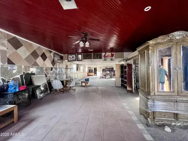 Eloy, AZ 85131,512 W FRONTIER Street