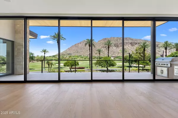 Scottsdale, AZ 85251,4575 N PHOENICIAN Boulevard #2