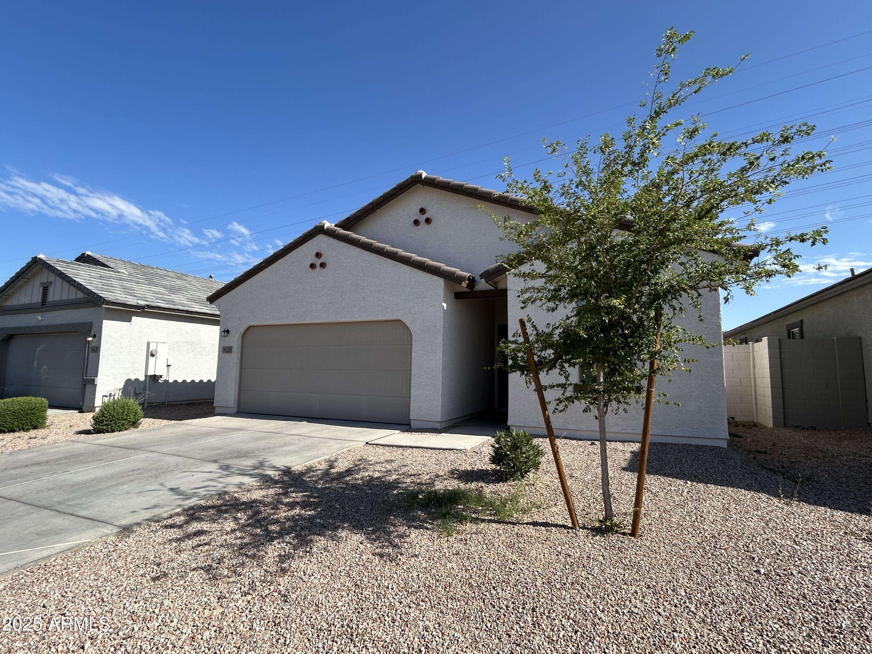 Tolleson, AZ 85353,9624 W RAYMOND Street