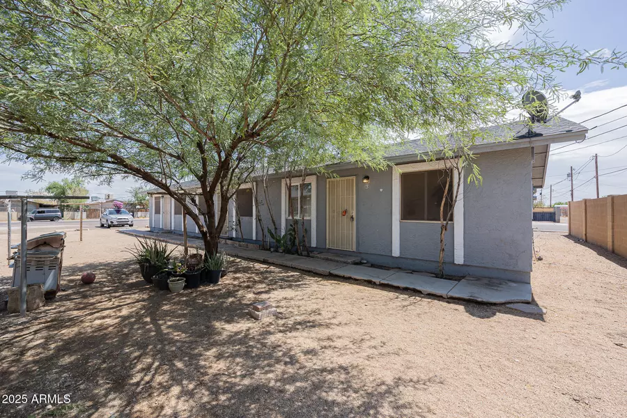 2571 E MOBILE Lane #3, Phoenix, AZ 85040