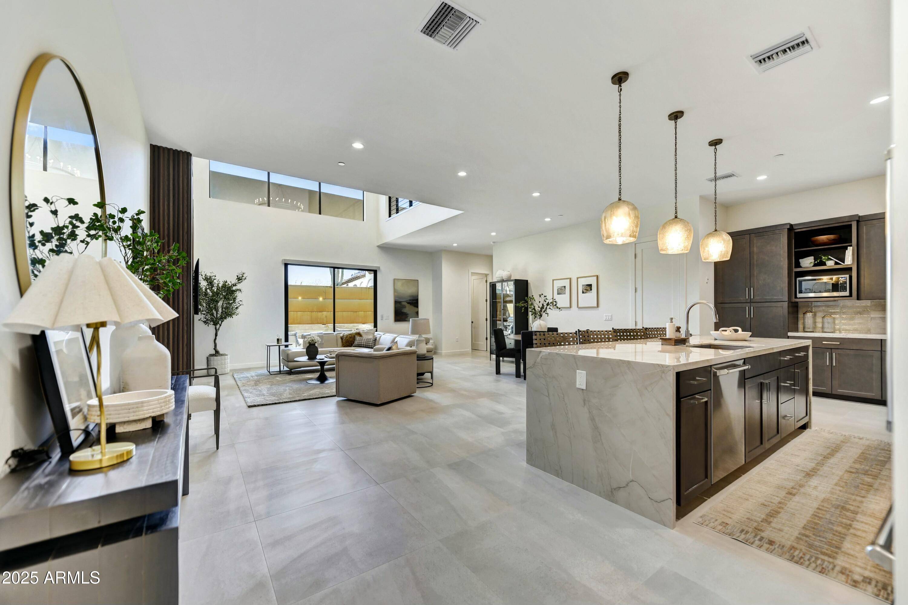 6525 E CAVE CREEK Road #301, Cave Creek, AZ 85331