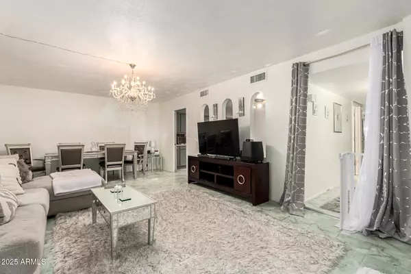 Phoenix, AZ 85021,1910 W BELMONT Avenue #34