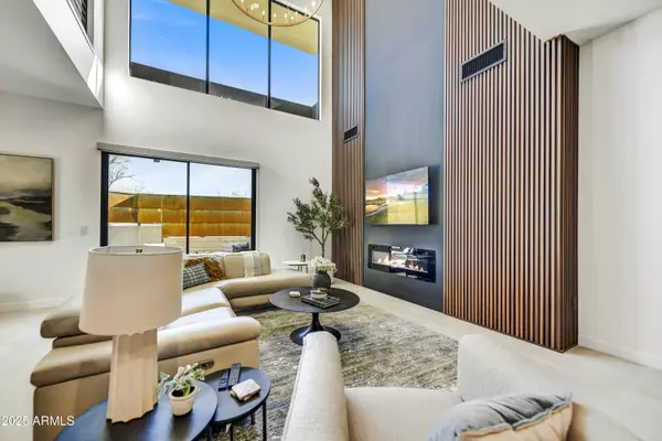 Cave Creek, AZ 85331,6525 E CAVE CREEK Road #201