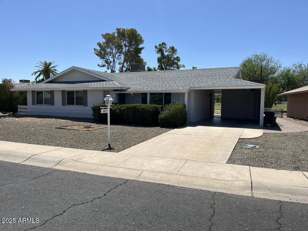 10419 W SNEAD Drive, Sun City, AZ 85351