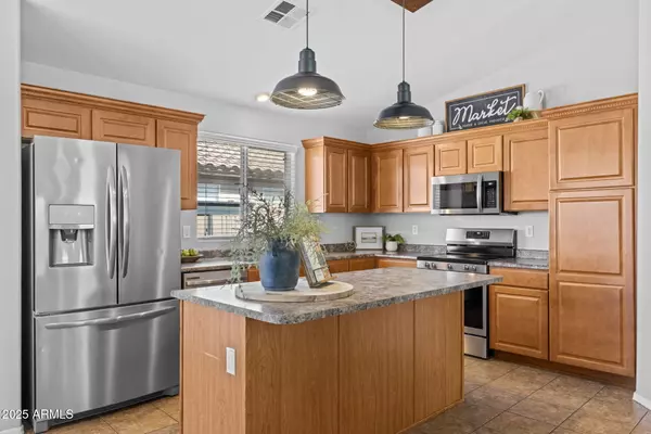 San Tan Valley, AZ 85144,3340 W FIVE MILE PEAK Drive