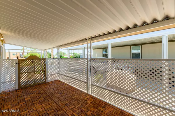 Chandler, AZ 85225,200 E Knox Road #124