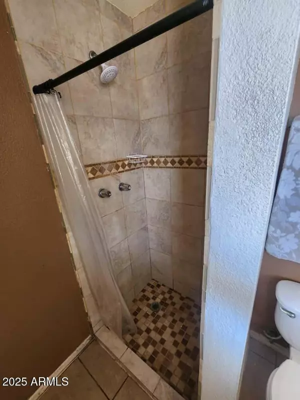 Phoenix, AZ 85019,4148 W CLAREMONT Street