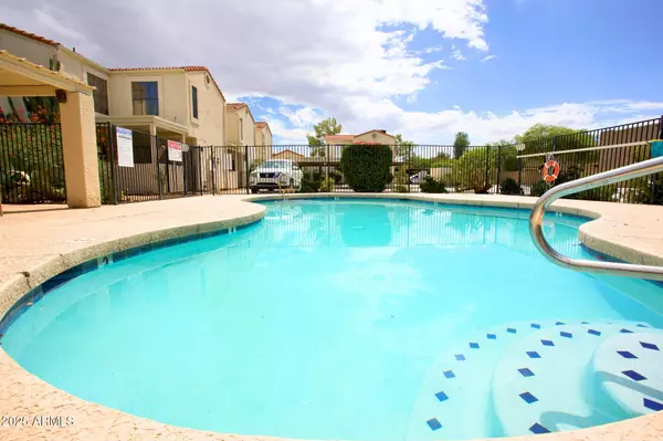 Phoenix, AZ 85032,15801 N 29TH Street #4