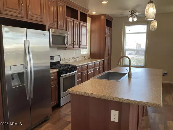 Mesa, AZ 85213,2460 E Main Street #E3