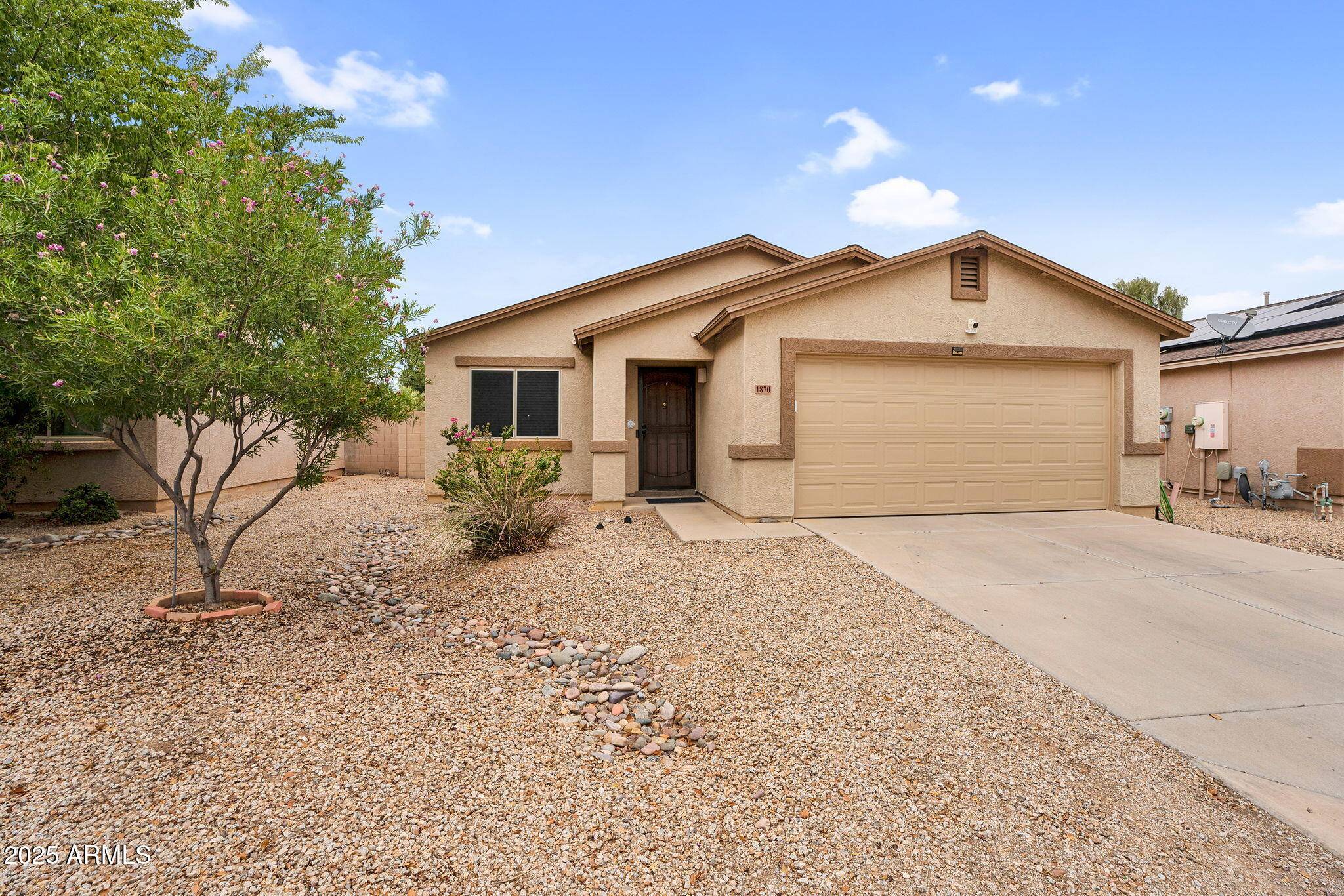 1870 E COWBOY COVE Trail, San Tan Valley, AZ 85143