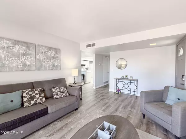 Tucson, AZ 85715,2124 N CALLE DE LA CIENEGA --