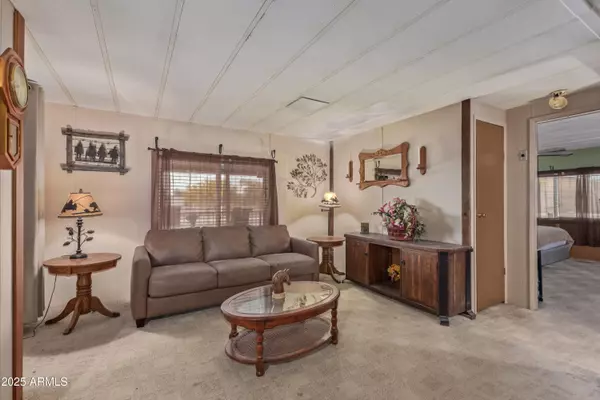 Apache Junction, AZ 85120,1479 N DELAWARE Drive