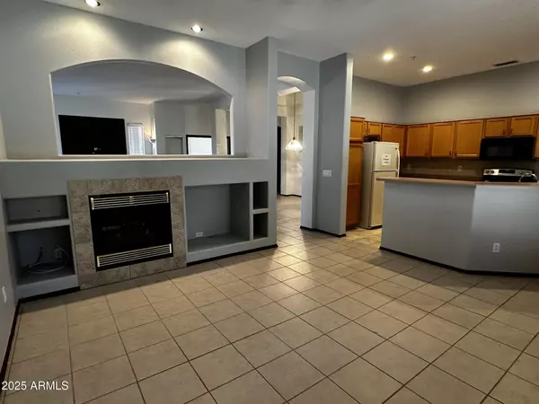 Fountain Hills, AZ 85268,14442 N AGAVE Drive