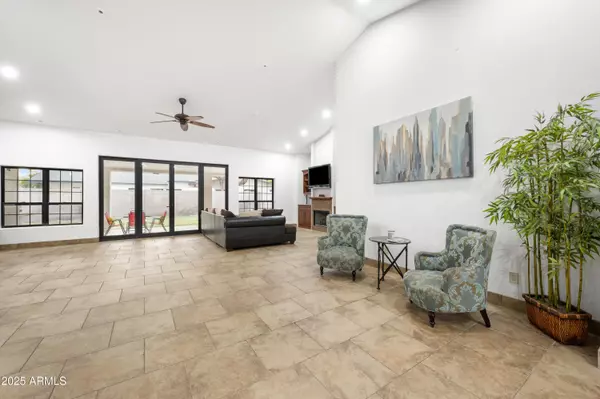 Phoenix, AZ 85013,522 W MARLETTE Avenue