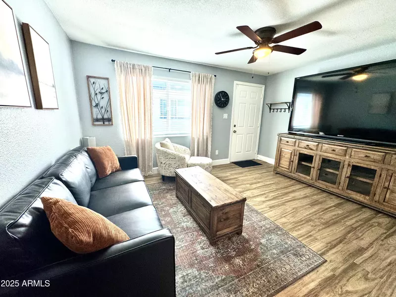 2540 N 17TH Way #4, Phoenix, AZ 85006