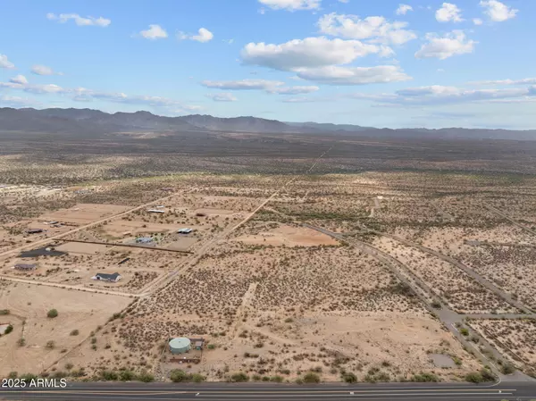 Congress, AZ 85332,30155 S STATE ROUTE 89 --