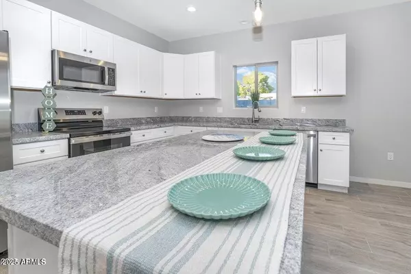 Eloy, AZ 85131,3845 N KIAMI Drive