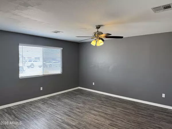 Chandler, AZ 85225,700 W PARK Avenue