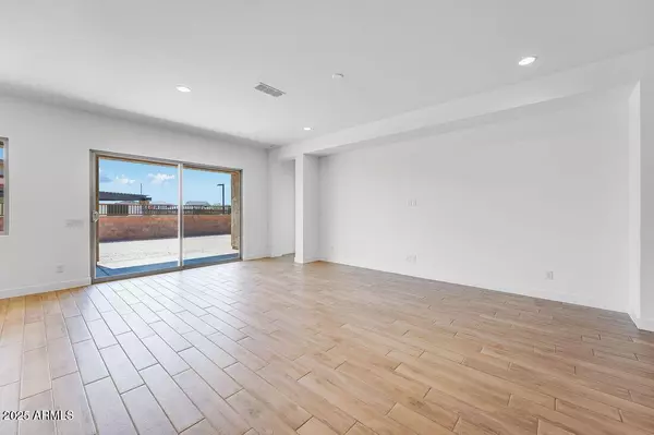 San Tan Valley, AZ 85140,3745 E CAPE MARIGOLD Lane