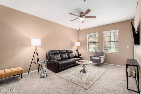Phoenix, AZ 85008,5302 E VAN BUREN Street #1067