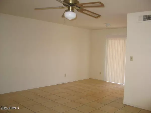 Glendale, AZ 85301,4846 W NORTHERN Avenue