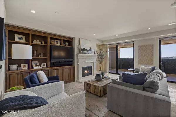 Scottsdale, AZ 85251,7175 E CAMELBACK Road #702