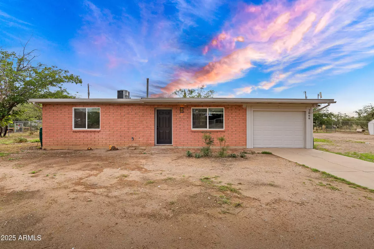 Huachuca City, AZ 85616,2066 N HOLLY Place