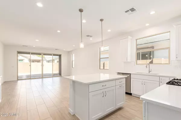Glendale, AZ 85302,5344 W ROYAL PALM Road