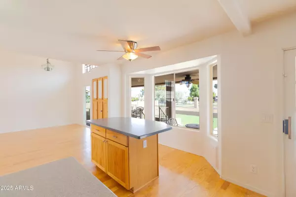 Chandler, AZ 85248,3265 S LAGUNA Drive S #0