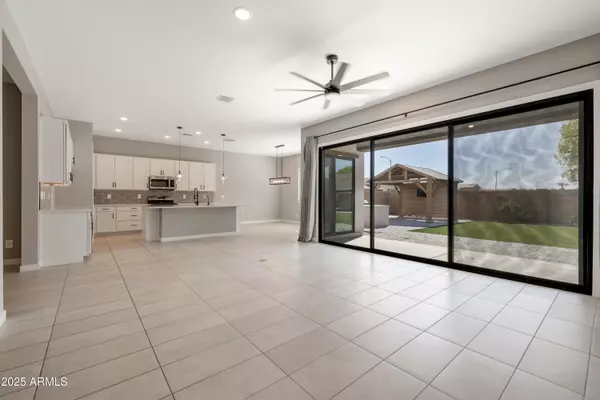 Glendale, AZ 85303,7338 N 80TH Lane