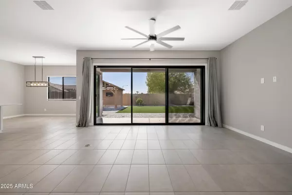 Glendale, AZ 85303,7338 N 80TH Lane