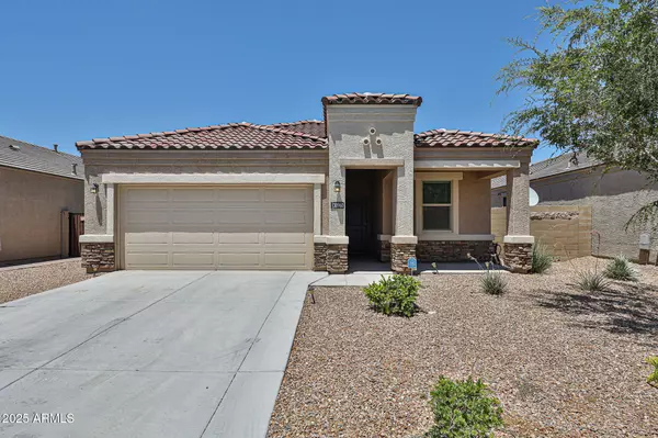 30960 W INDIANOLA Avenue, Buckeye, AZ 85396
