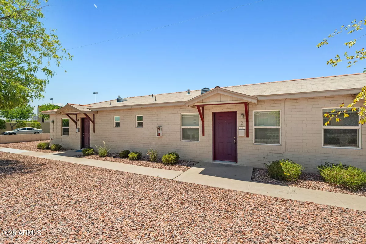 Phoenix, AZ 85012,522 E PIERSON Street #2