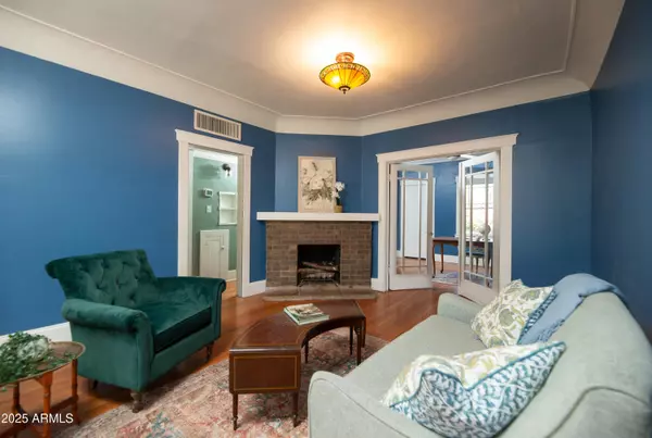 Phoenix, AZ 85003,530 W Willetta Street