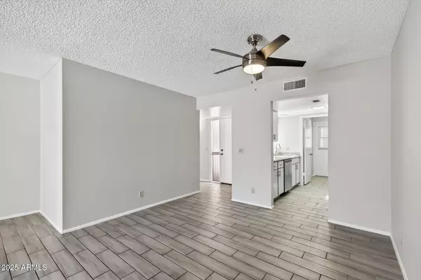 Phoenix, AZ 85020,1172 E CHERYL Drive