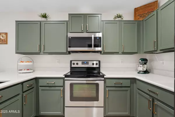 San Tan Valley, AZ 85143,4076 E SILVERBELL Road