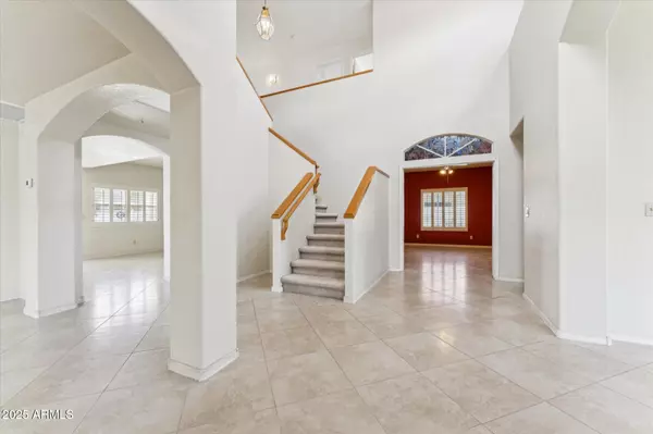 9539 E VOLTAIRE Drive, Scottsdale, AZ 85260