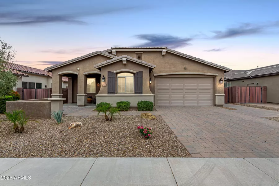 42168 N FERN LEAF Street, Queen Creek, AZ 85140