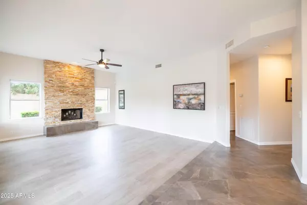 Gilbert, AZ 85234,1310 N MISSION COVE Lane