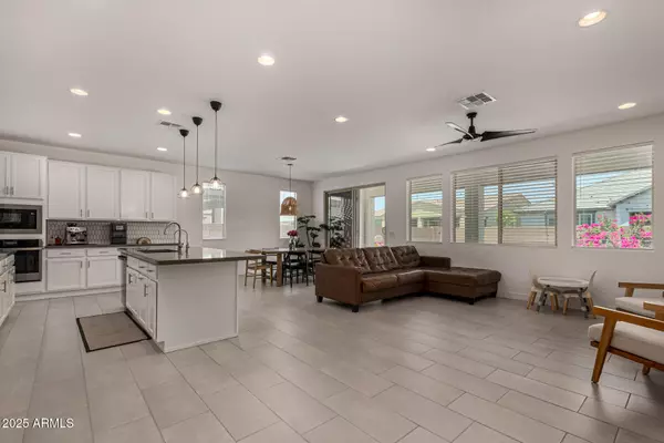 Queen Creek, AZ 85142,22954 E CALLE LUNA -- E